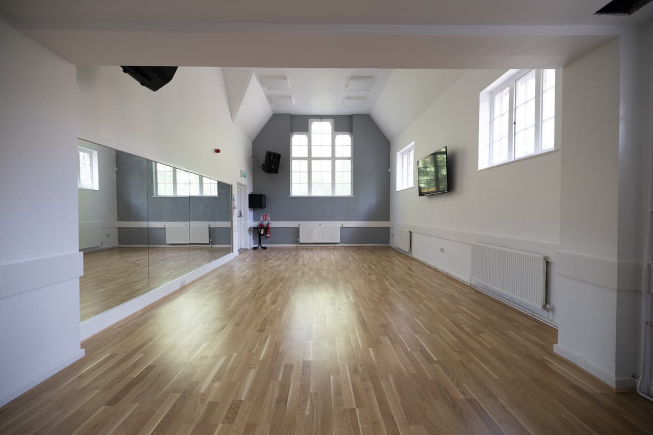 Studio 2 Photo